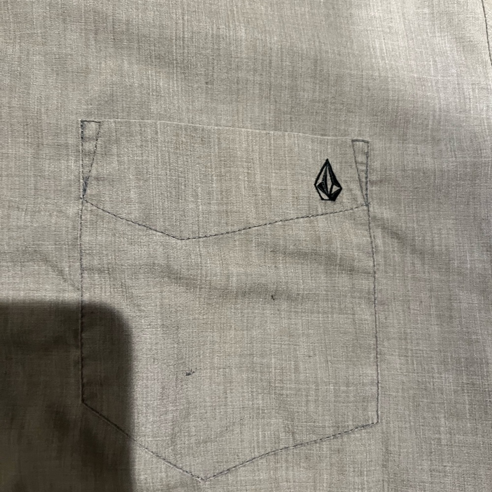 Volcom- Men’s Button Down Shirt - image 3